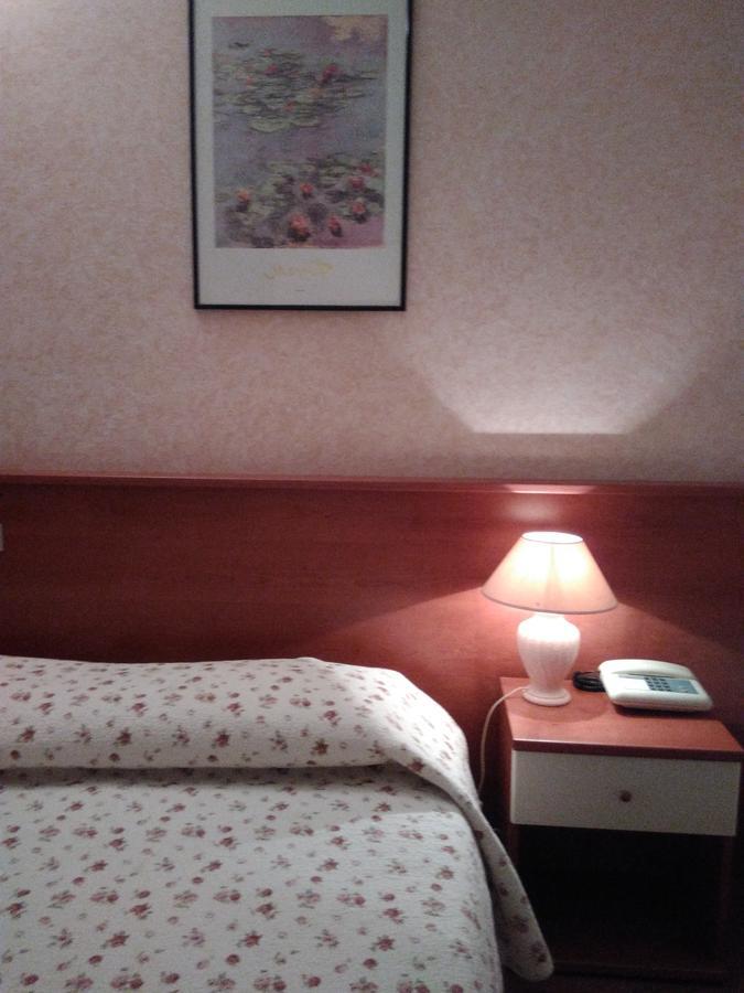 Hotel Elena Verona Exteriör bild